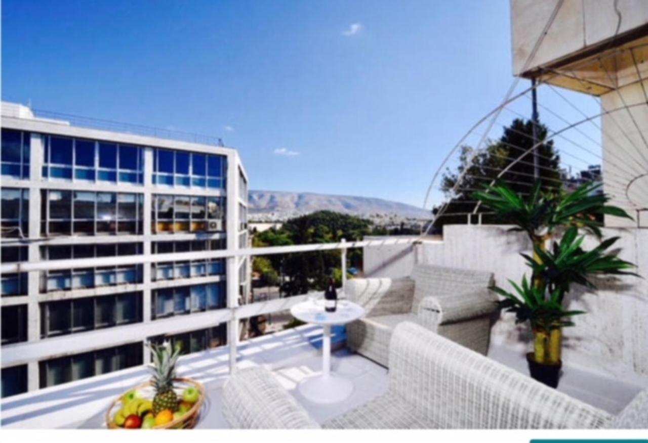 A Diamont In The Center Of Athens Atenas Exterior foto